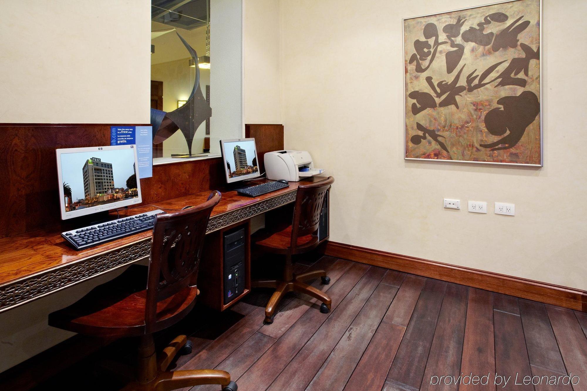 Holiday Inn Express Quito By Ihg Dış mekan fotoğraf