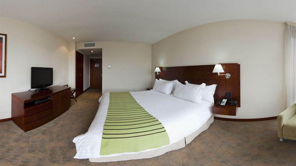 Holiday Inn Express Quito By Ihg Dış mekan fotoğraf