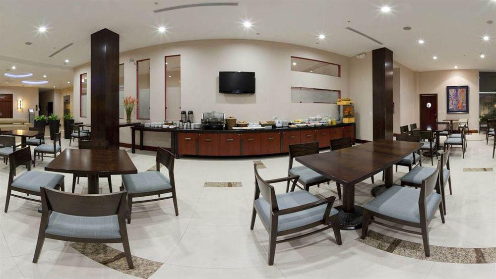 Holiday Inn Express Quito By Ihg Dış mekan fotoğraf